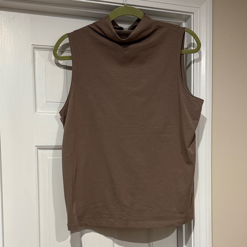 Athleta Brown Sleeveless Tank Top